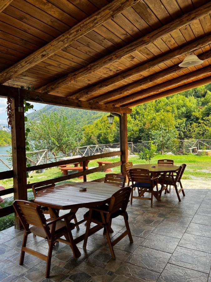 Guest House Aprripe Guri Fierza Екстер'єр фото