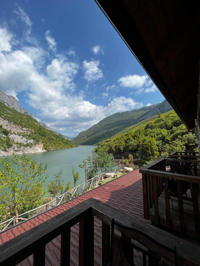 Guest House Aprripe Guri Fierza Екстер'єр фото