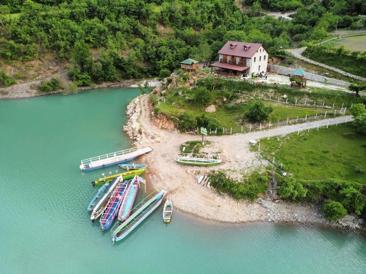 Guest House Aprripe Guri Fierza Екстер'єр фото