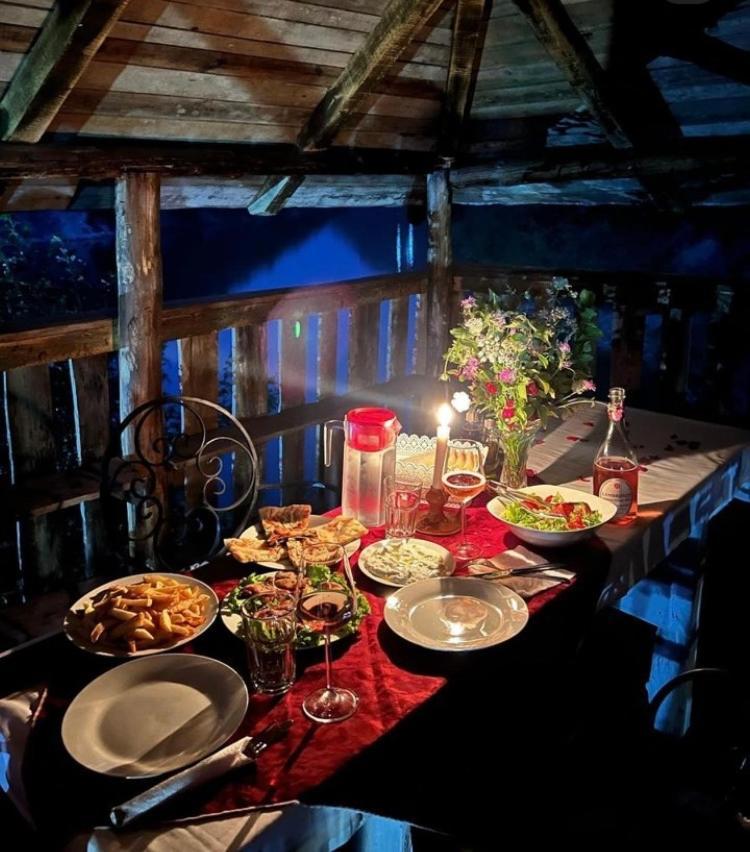 Guest House Aprripe Guri Fierza Екстер'єр фото